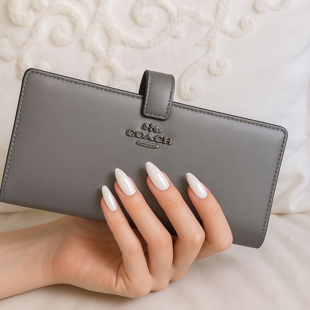 COACH SKINNY WALLET🩶 Gray And Gunmetal